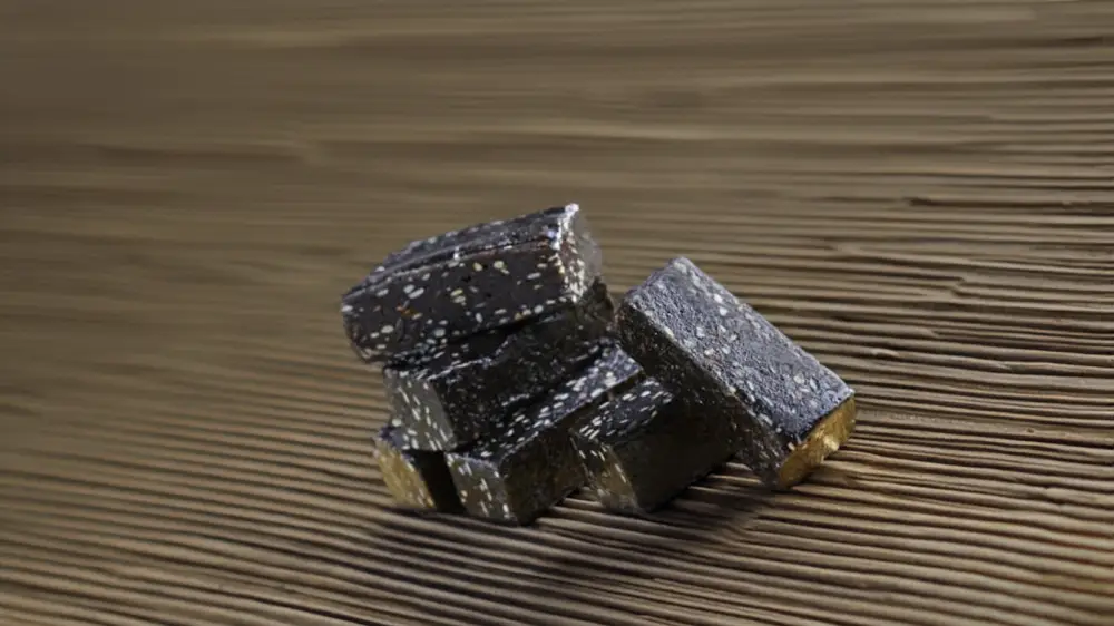 taoyuan black sesame candy 05